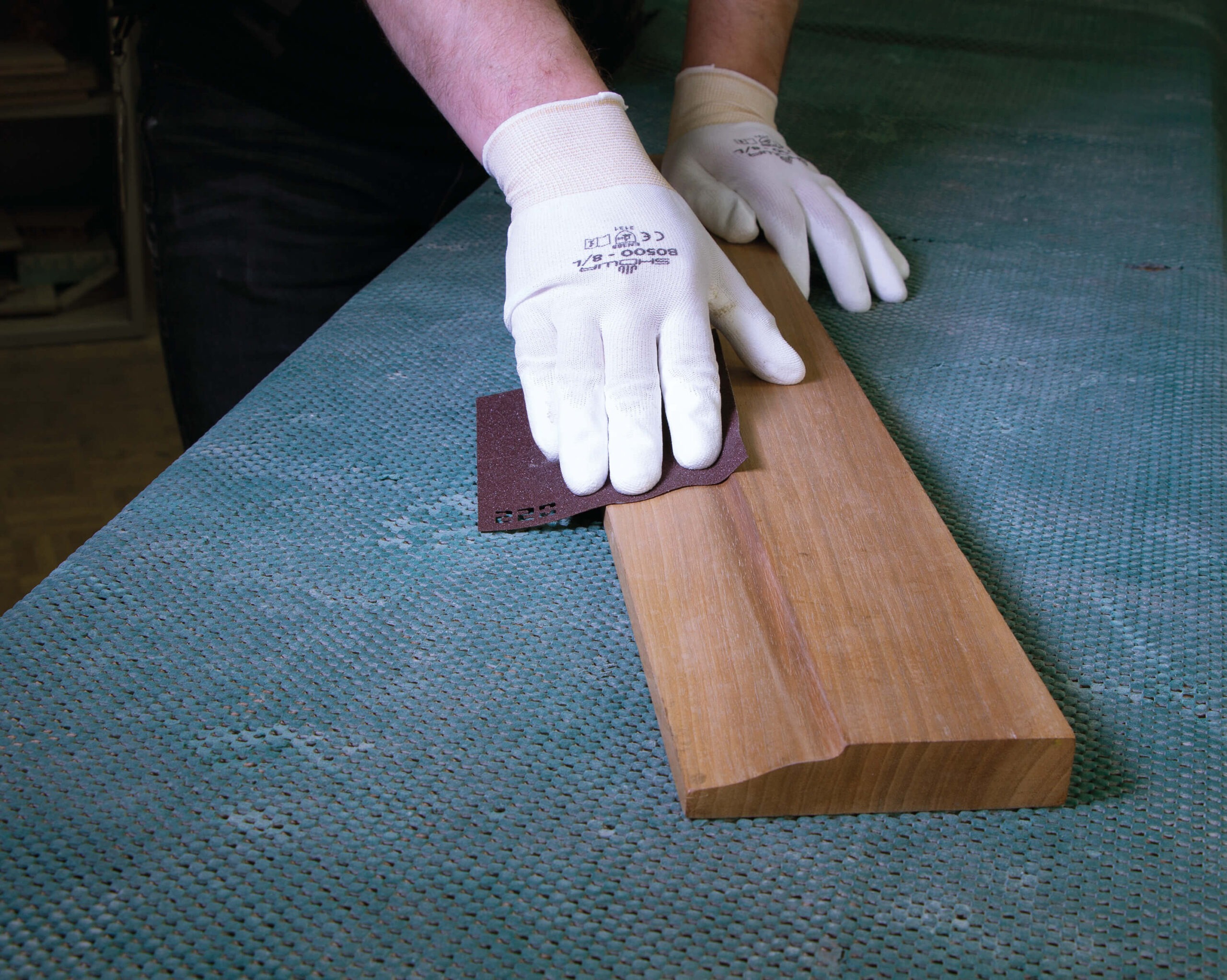 Performance, souplesse et robustesse : découvrez la feuille abrasive double face 7988 siastrong 