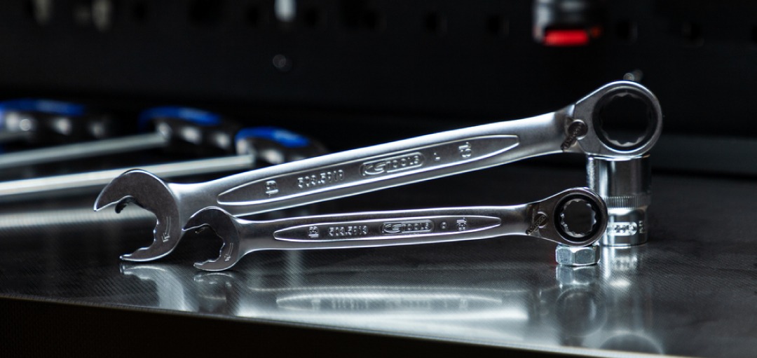Polyvalence et performance avec la gamme de clés mixtes à cliquet GEARplus® de KS Tools