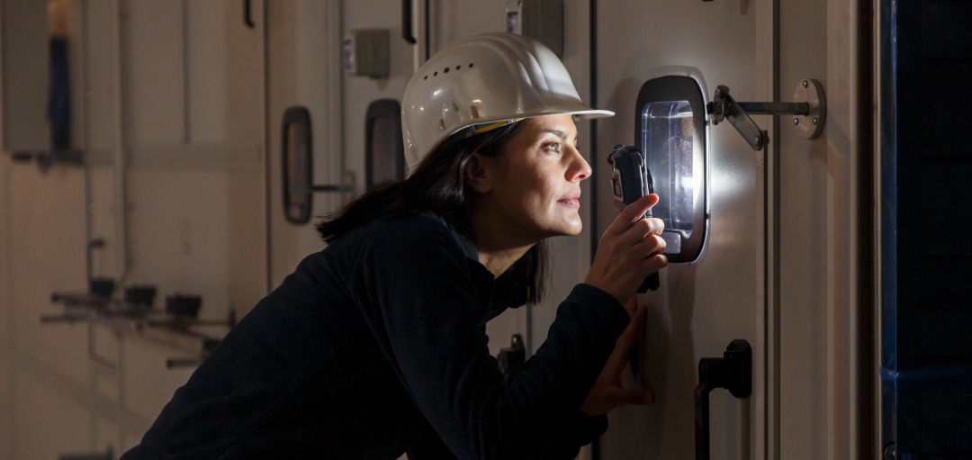 Éclairez vos chantiers avec les nouvelles lampes LED rechargeables par induction de Brennenstuhl