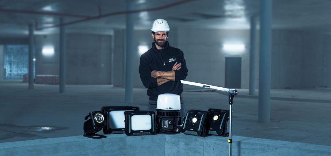Utilisez votre projecteur de chantier Brennenstuhl en toute facilité avec le Multi Battery 18V System par Brennenstuhl